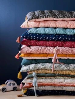 Matelas De Sol Avec Pompons FLEURETTES écru / Multicolore - Vertbaudet -Chambre Douillette Soldes matelas de sol avec pompons fleurettes 4