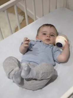 Veilleuse Nomade BABYMOOV Squeezy Blanc/gris - Babymoov -Chambre Douillette Soldes veilleuse nomade babymoov squeezy 2