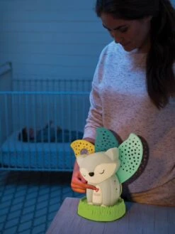 Veilleuse Projecteur Musical Renard 2 En 1 - INFANTINO Multicolore - Infantino -Chambre Douillette Soldes veilleuse projecteur musical renard 2 en 1 infantino 3